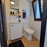 Les Tiny Du Pre Mathy - Insolites Avec Jacuzzi A