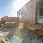 Les Tiny Du Pré Mathy - Insolites Avec Jacuzzi à Profondeville