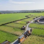 Les Tiny Du Pré Mathy - Insolites Avec Jacuzzi à * Profondeville