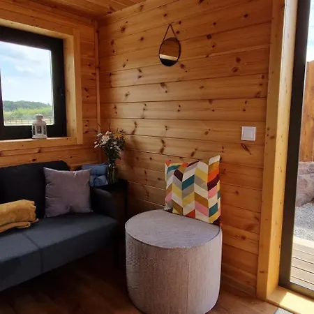 Les Tiny Du Pre Mathy - Insolites Avec Jacuzzi A * Profondeville