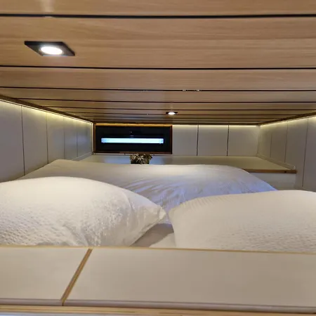 Country house Les Tiny Du Pre Mathy - Insolites Avec Jacuzzi A Profondeville
