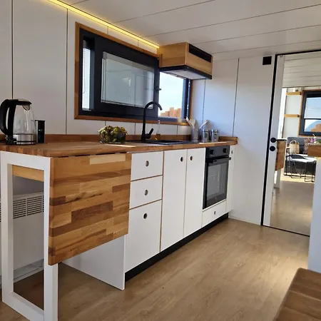 Les Tiny Du Pre Mathy - Insolites Avec Jacuzzi A Εξοχικό σπίτι *