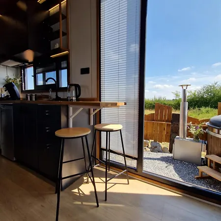 Country house Les Tiny Du Pre Mathy - Insolites Avec Jacuzzi A *