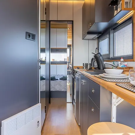 Les Tiny Du Pre Mathy - Insolites Avec Jacuzzi A Country house *