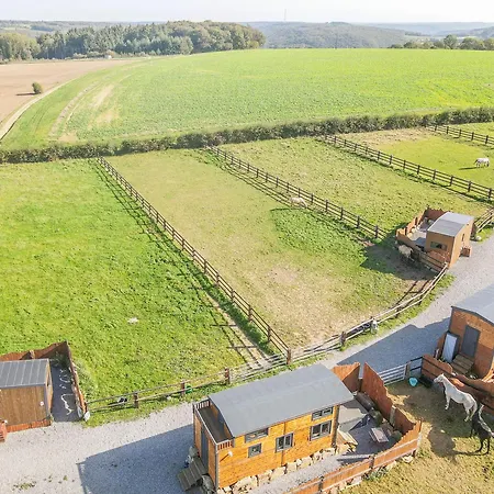 Les Tiny Du Pré Mathy - Insolites Avec Jacuzzi à Casa di campagna Profondeville