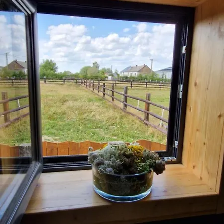 Hétvégi ház Les Tiny Du Pre Mathy - Insolites Avec Jacuzzi A Profondeville