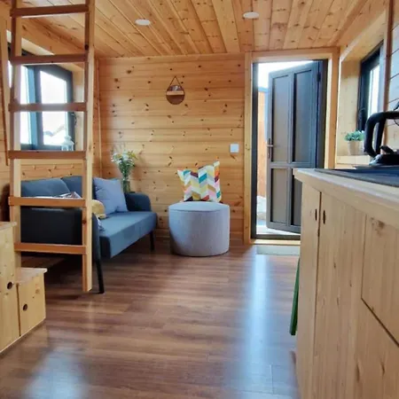 Les Tiny Du Pre Mathy - Insolites Avec Jacuzzi A Country house Profondeville