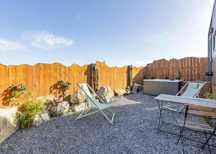 Les Tiny Du Pre Mathy - Insolites Avec Jacuzzi A Country house