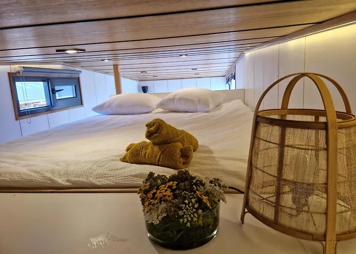 Les Tiny Du Pre Mathy - Insolites Avec Jacuzzi A Country house *