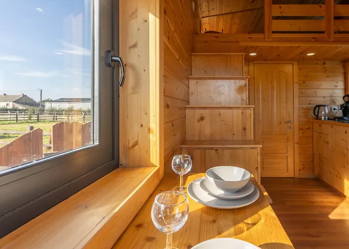 Country house Les Tiny Du Pre Mathy - Insolites Avec Jacuzzi A Profondeville